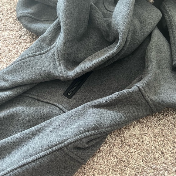 Lululemon Fleece 1/4 Zip - Picture 6 of 6